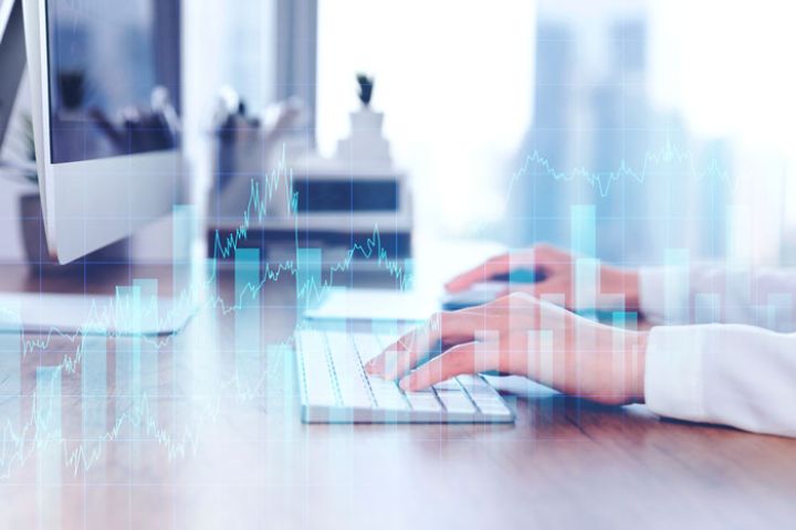 为何一听剑侠情曲就想起通宵打怪的青春？