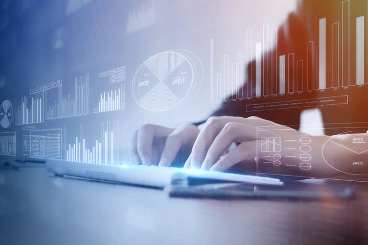 为何赵小花的泪水能浸润三代人的青春记忆？